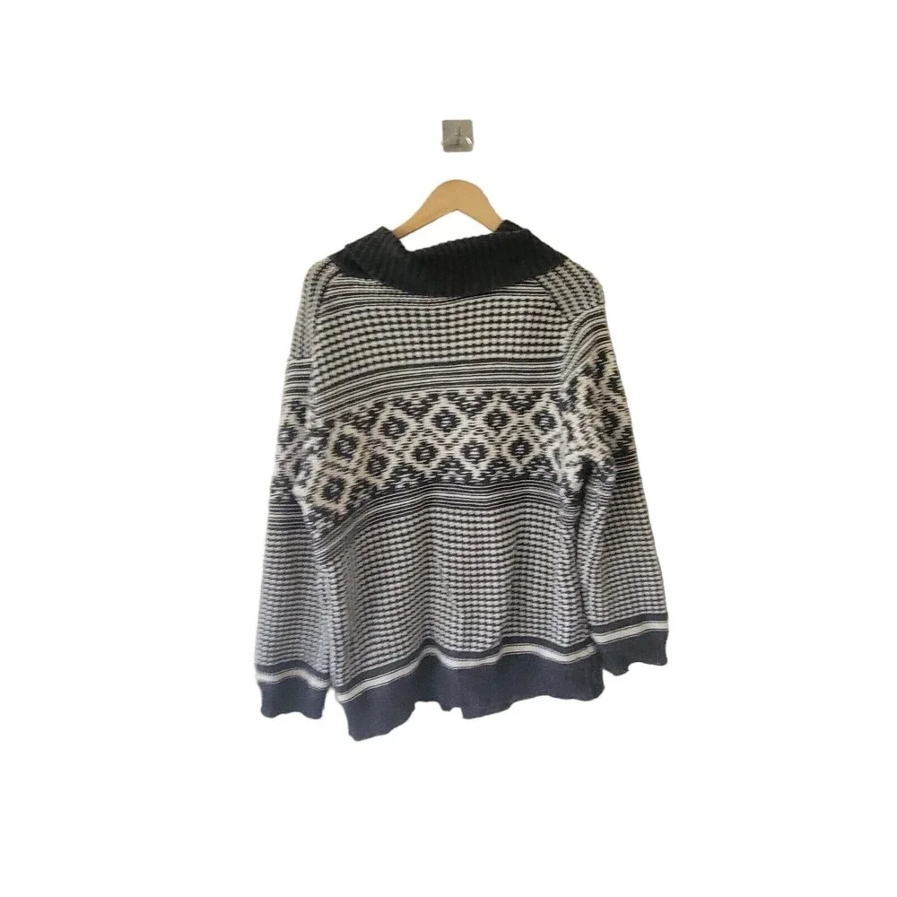 GAP timeless essential